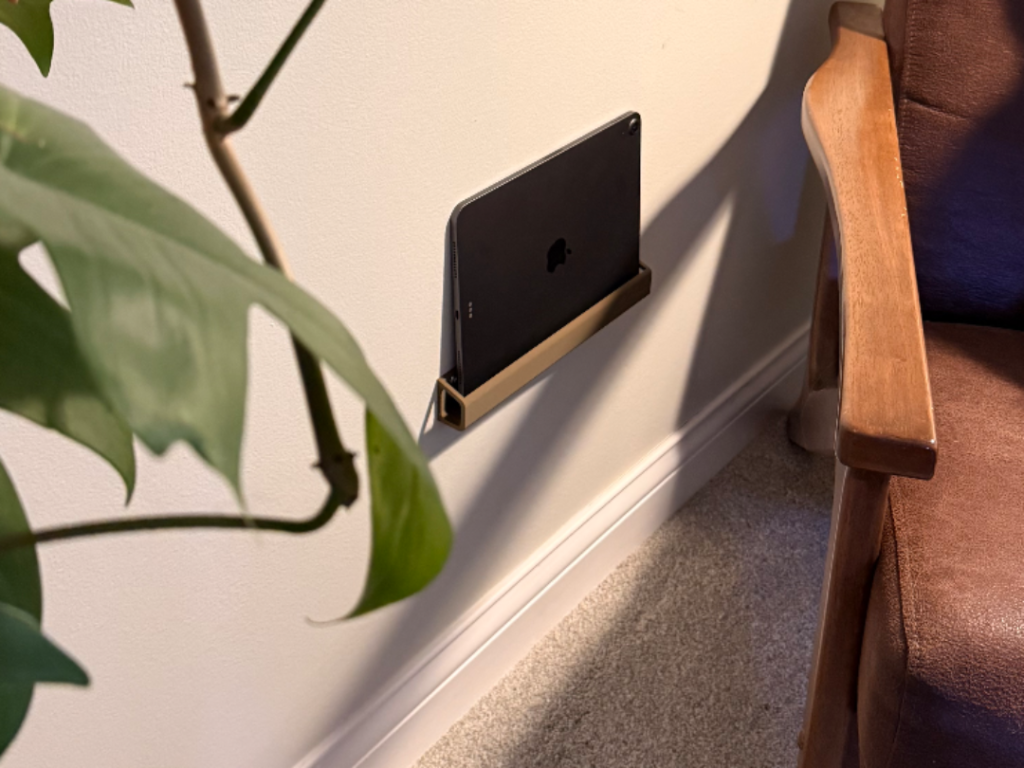 iPad Air veggfesting