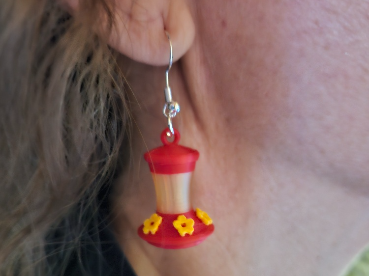 Hummingbird Feeder eyrnalokkar